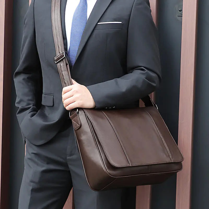 Genuine Leather Men's Oil Wax Messenger Shoulder Bag